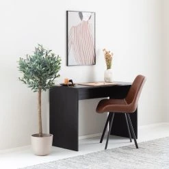 House Nordic Memphis Tuoli Ruskea PU-keinonahka 8 House Nordic Memphis Tuoli Ruskea PU-keinonahka -4Living Store havu tyopoyta 110x50cm hiili web 19