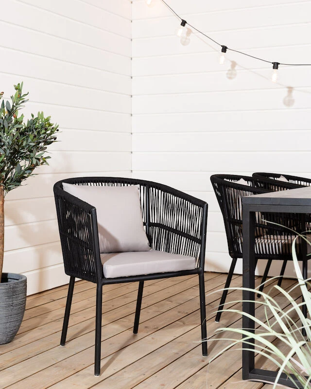 Veke Honka-Tuohi 6-hengen Ruokailuryhmä Musta 3 Veke Honka-Tuohi 6-hengen Ruokailuryhmä Musta - Image 3