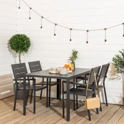 Veke Saarni Aintwood 4-hengen Ruokailuryhmä Musta